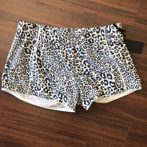 Hurley Phantom Women’s Board Shorts XL